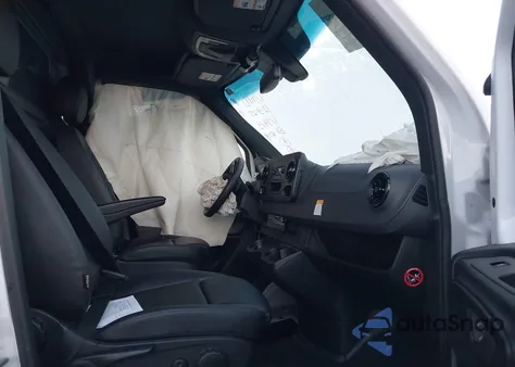 2024 Mercedes-Benz Sprinter 2500 Standard Roof 4-Cyl Diesel from USA, damaged, VIN W1Y4KBHY2RT179473